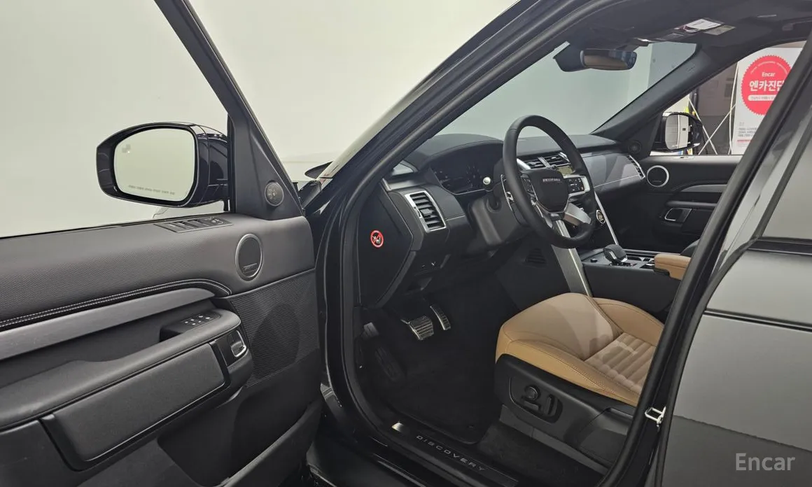 Фото 11 - Land Rover Discovery