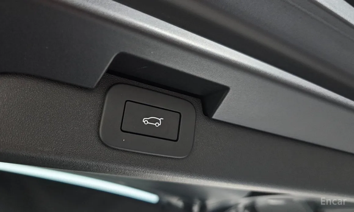 Фото 20 - Land Rover Discovery