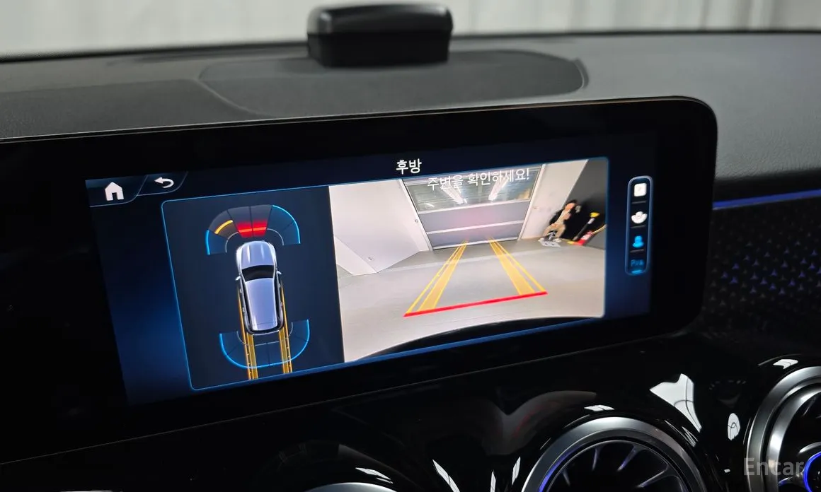 Фото 15 - Mercedes-Benz GLB-Class