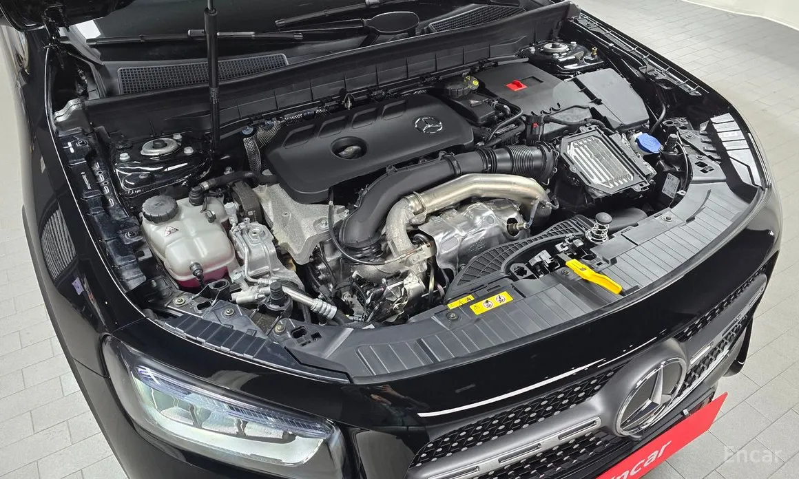 Фото 6 - Mercedes-Benz GLB-Class