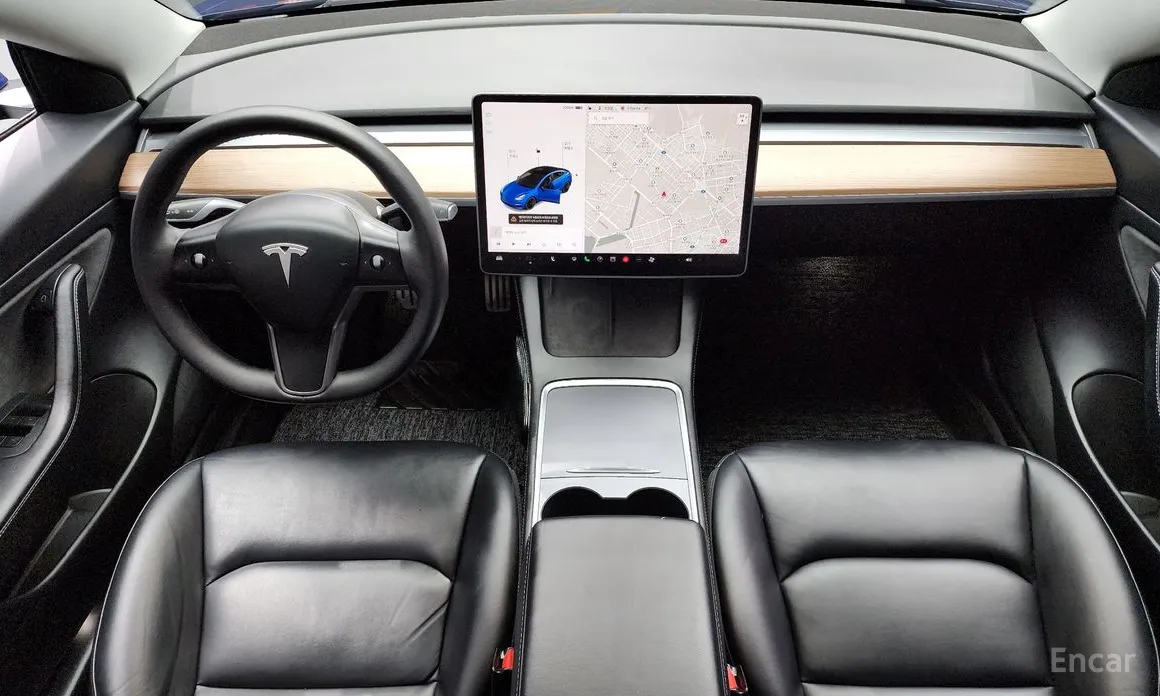 Фото 7 - Tesla Model 3