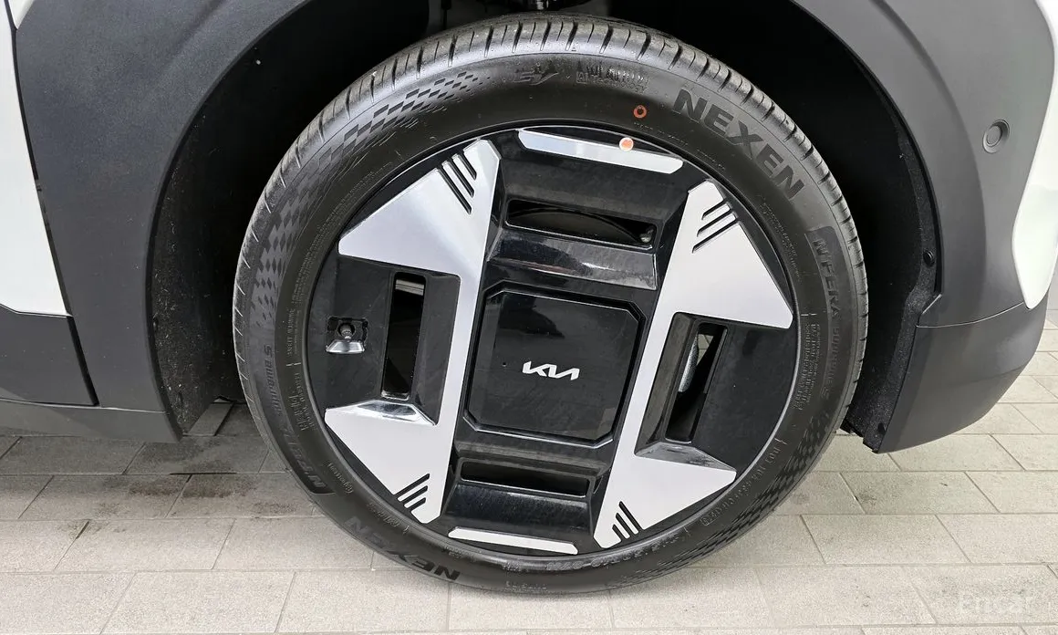 Фото 5 - Kia EV3