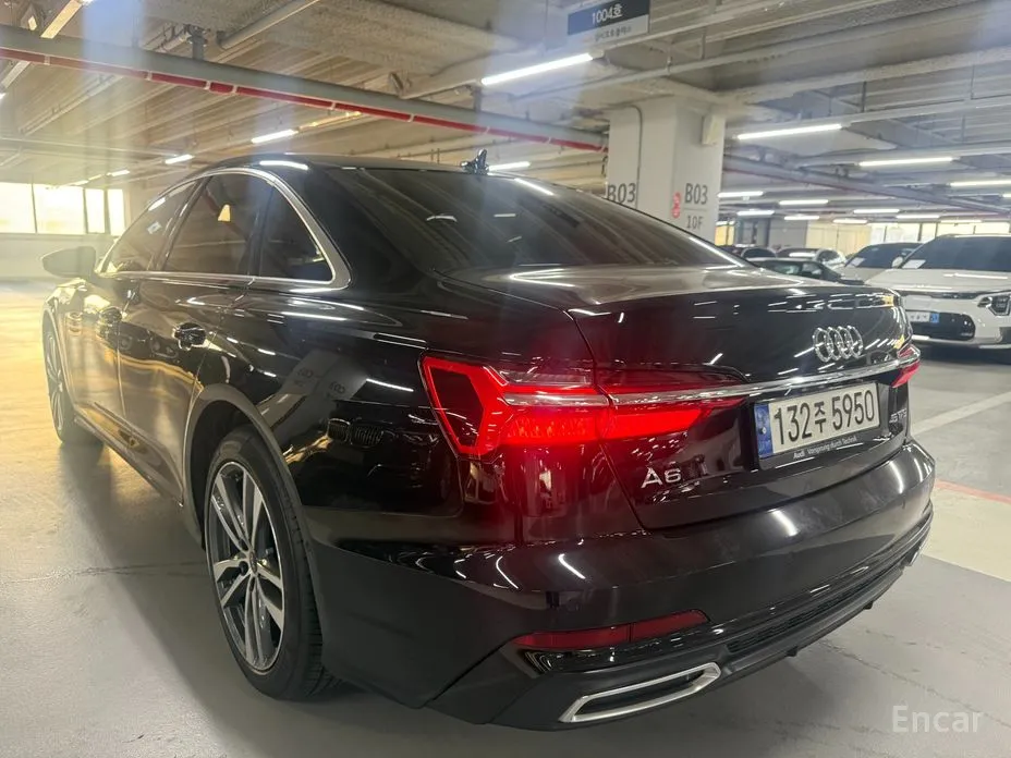 Фото 2 - Audi A6