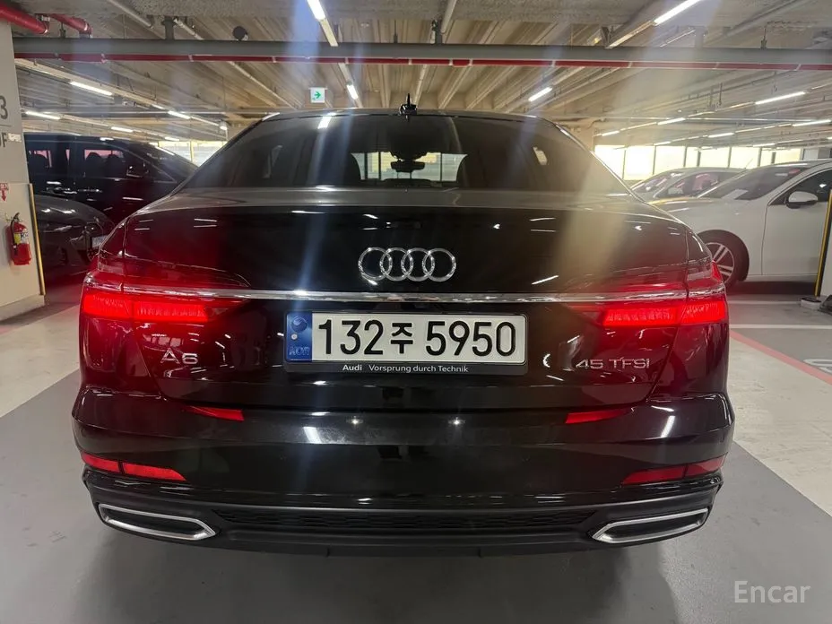 Фото 4 - Audi A6