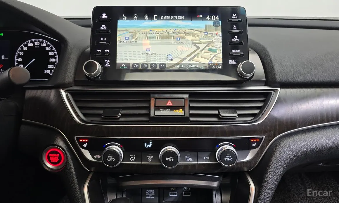 Фото 14 - Honda Accord