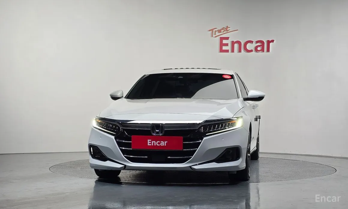 Фото 3 - Honda Accord