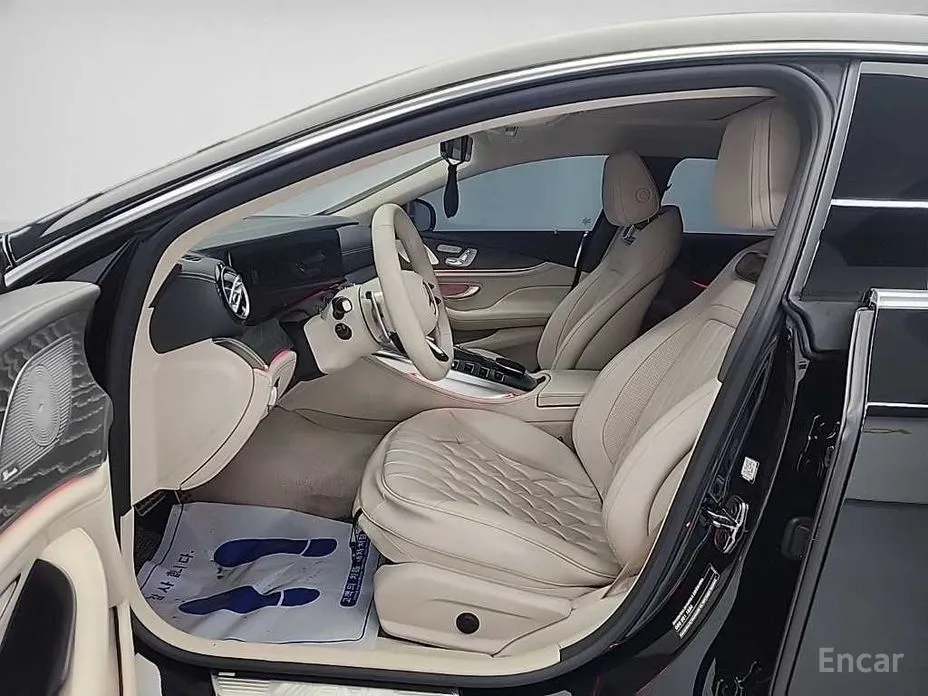 Фото 11 - Mercedes-Benz AMG GT