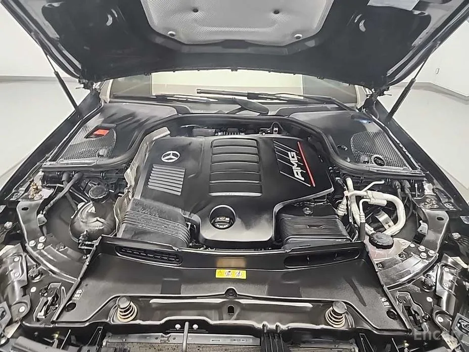 Фото 5 - Mercedes-Benz AMG GT