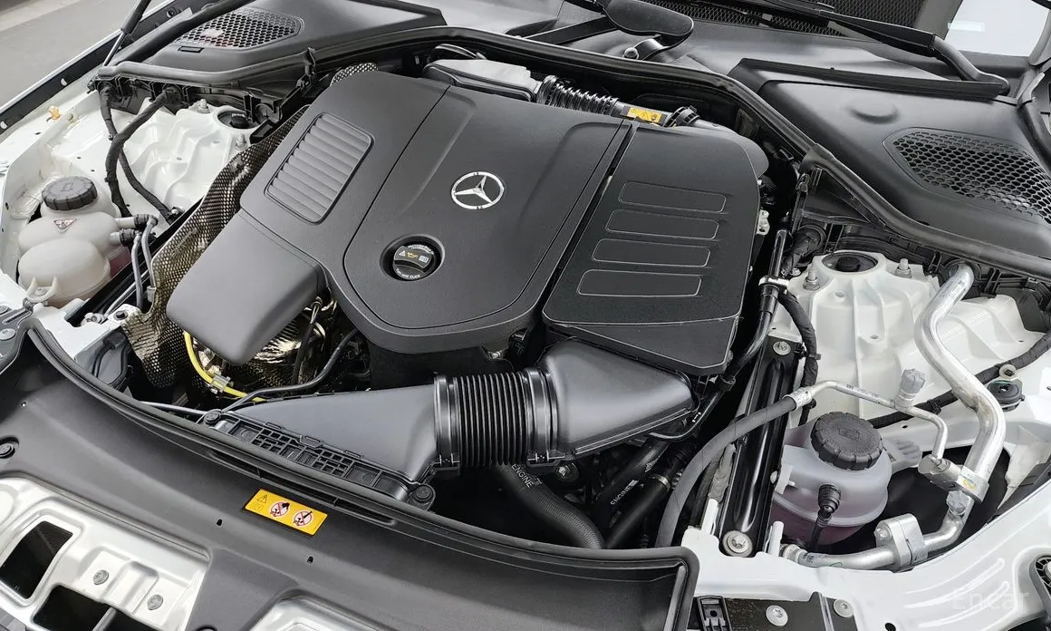 Фото 6 - Mercedes-Benz E-Class