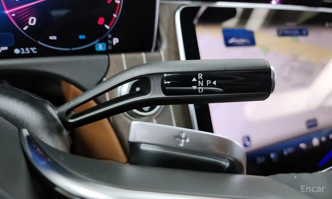 Фото 9 - Mercedes-Benz E-Class