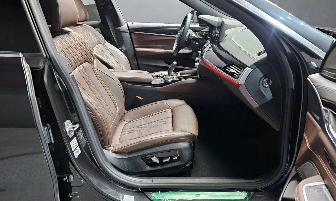 Фото 11 - BMW Gran Turismo