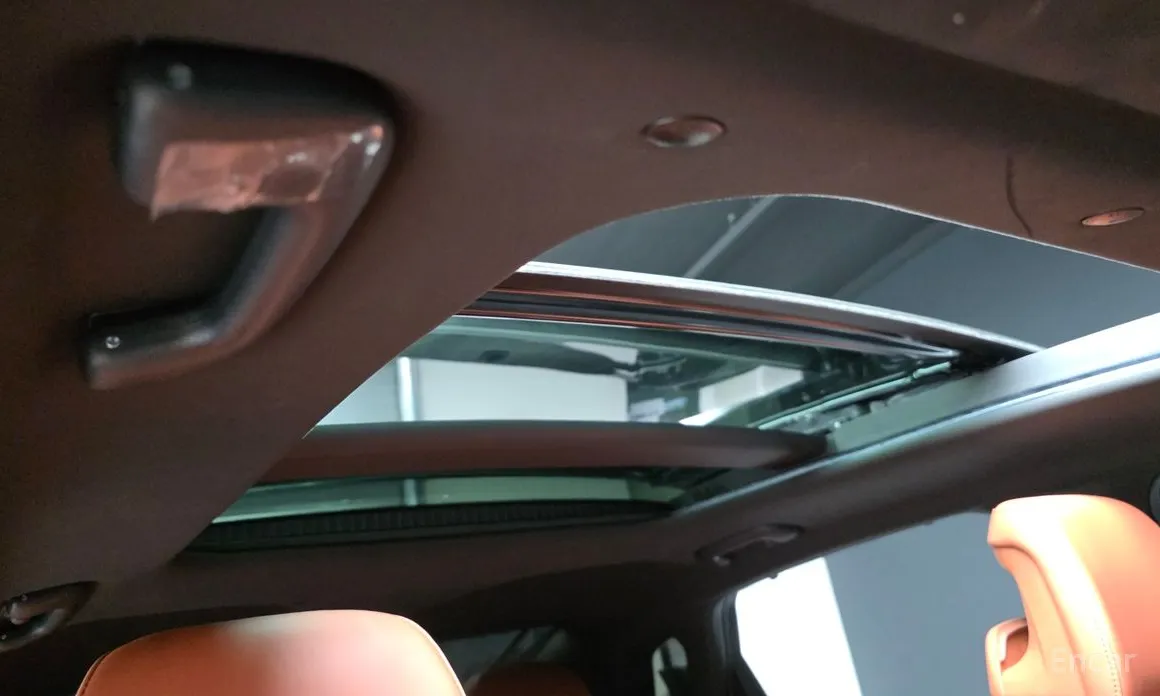 Фото 18 - Kia K8