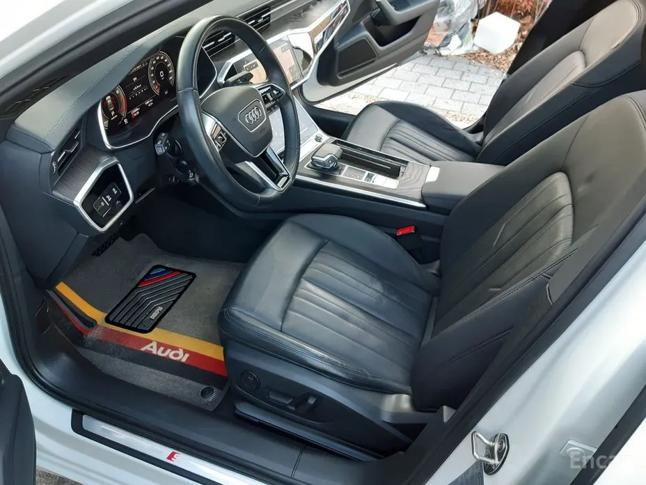 Фото 10 - Audi A6