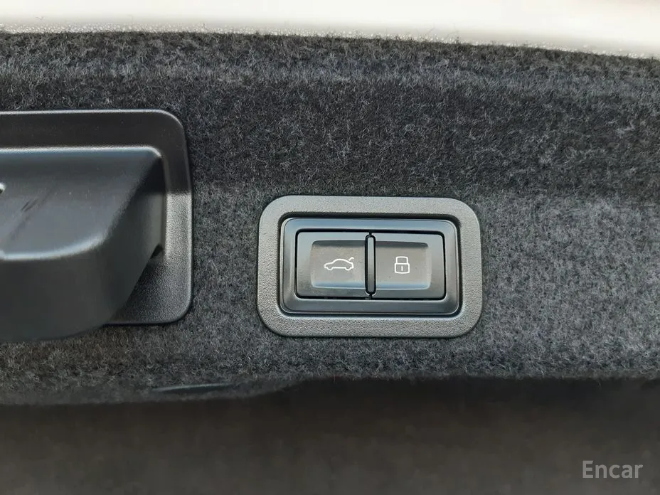 Фото 19 - Audi A6