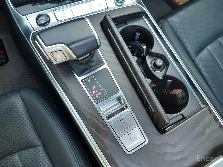 Фото 9 - Audi A6