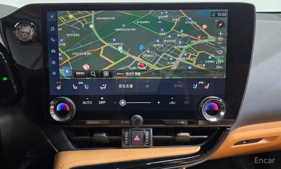 Фото 14 - Lexus NX