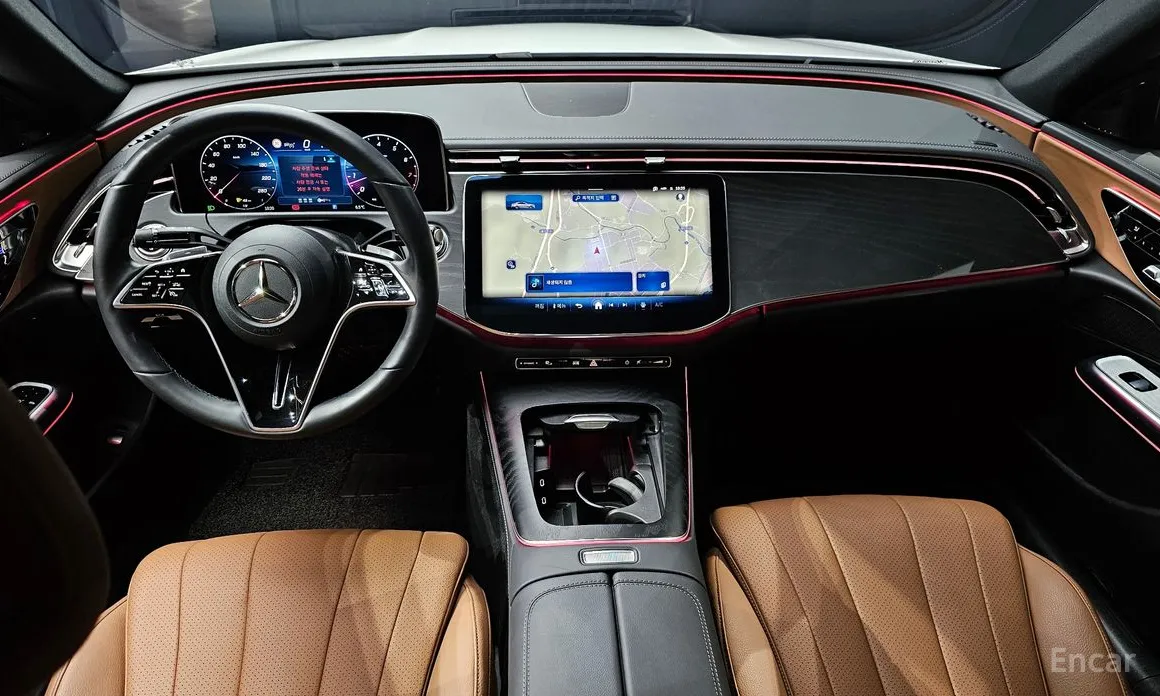 Фото 7 - Mercedes-Benz E-Class