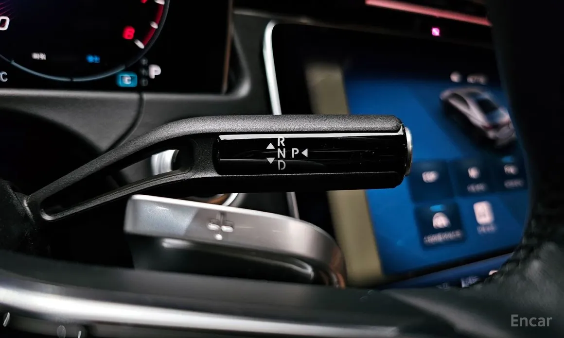 Фото 9 - Mercedes-Benz E-Class