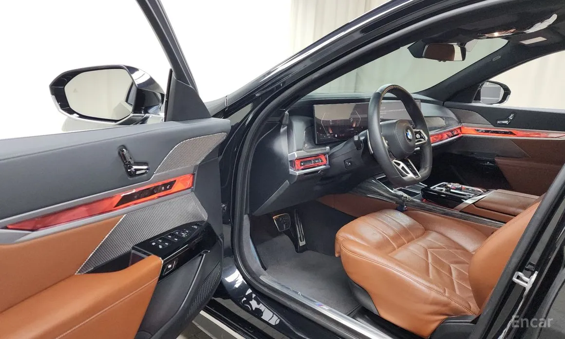 Photo 10 - BMW 7 Series