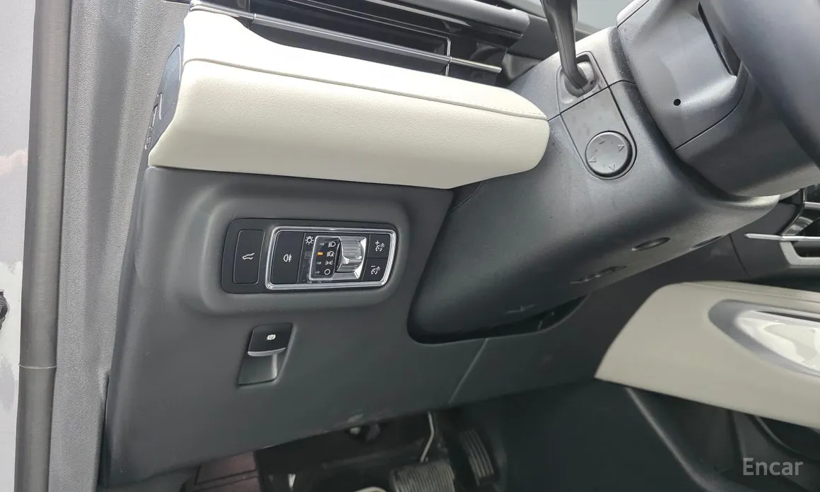 Фото 14 - Lincoln Nautilus