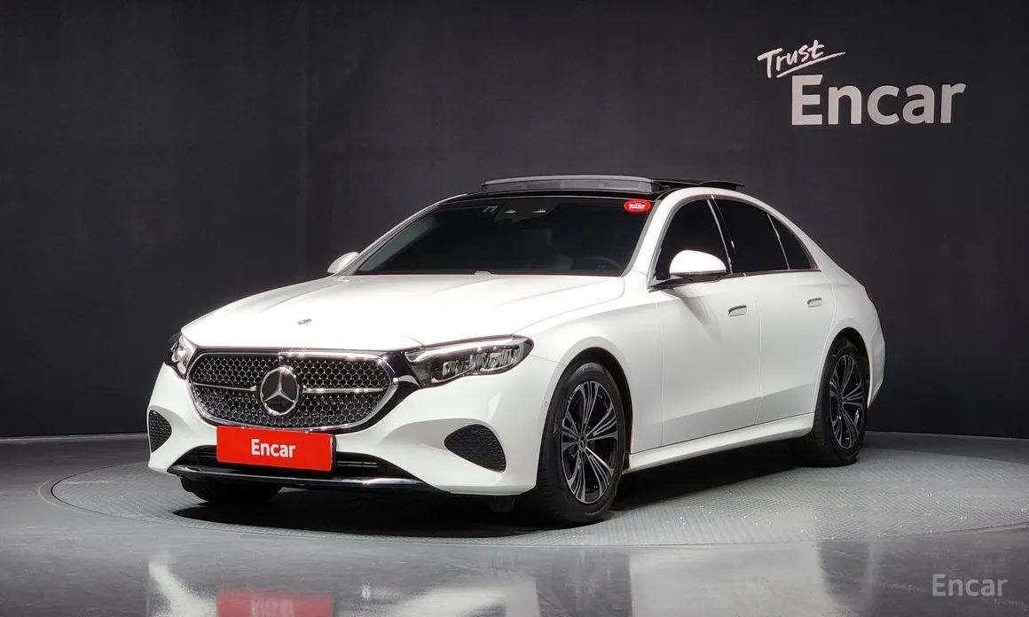 Фото 1 - Mercedes-Benz E-Class