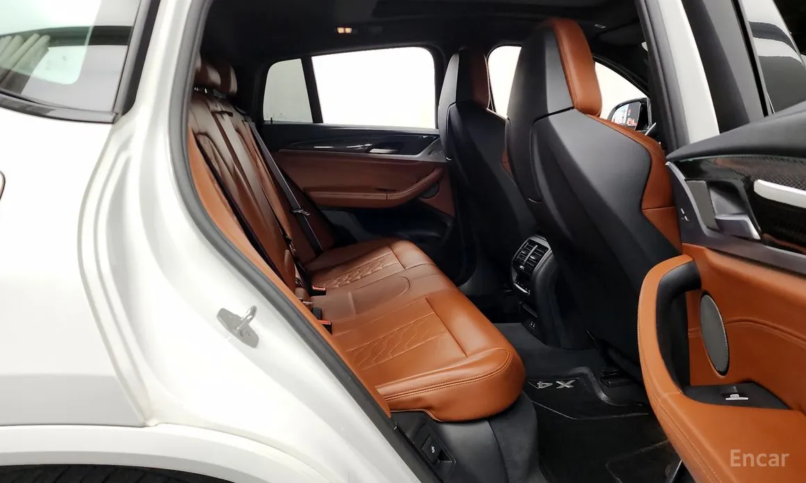 Фото 12 - BMW X4 M