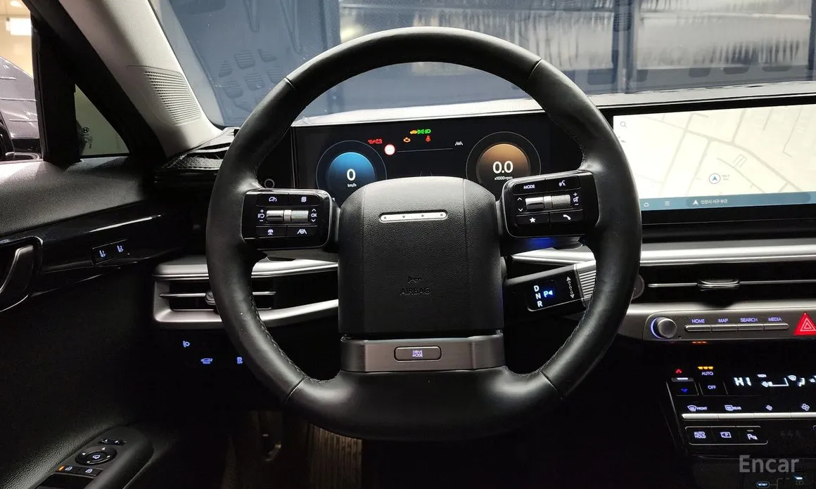 Фото 13 - Hyundai Grandeur