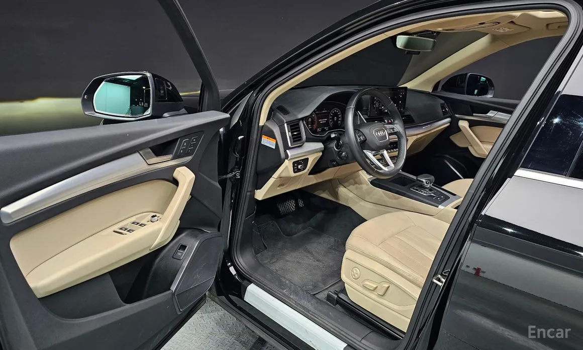 Фото 10 - Audi Q5