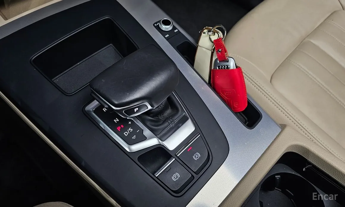 Фото 9 - Audi Q5