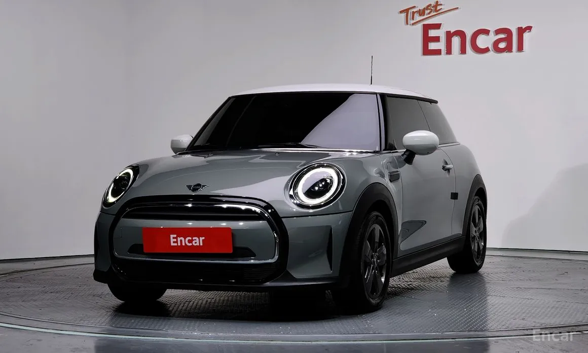 Фото 1 - Mini Cooper