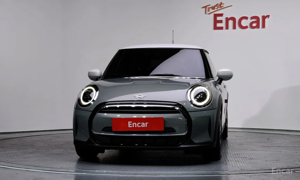 Фото 3 - Mini Cooper