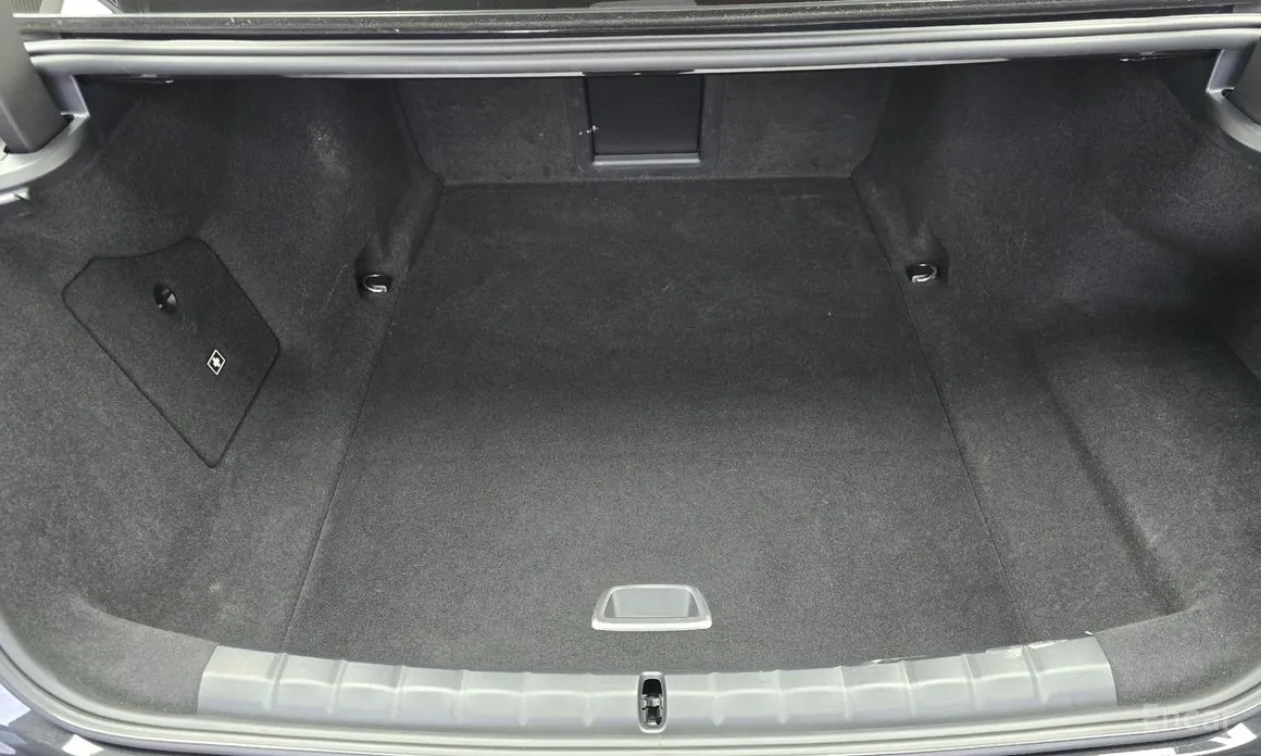 Фото 20 - BMW i7