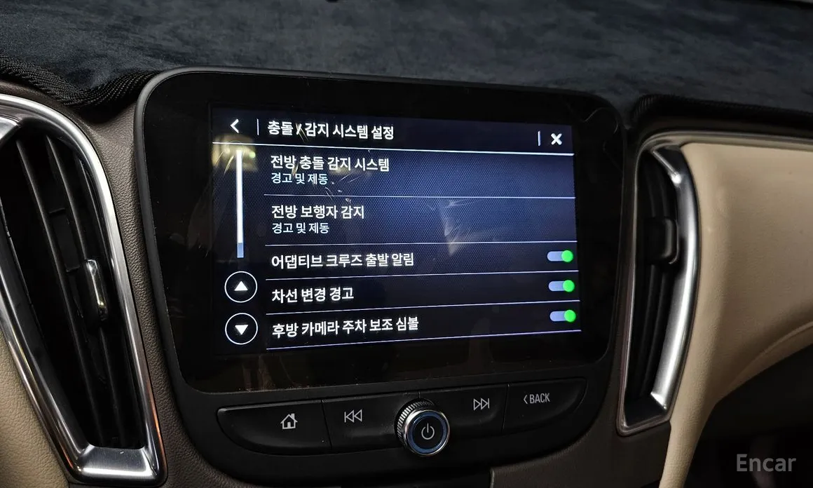 Фото 16 - Chevrolet Malibu