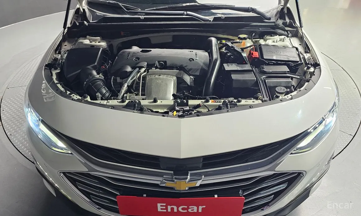 Фото 6 - Chevrolet Malibu