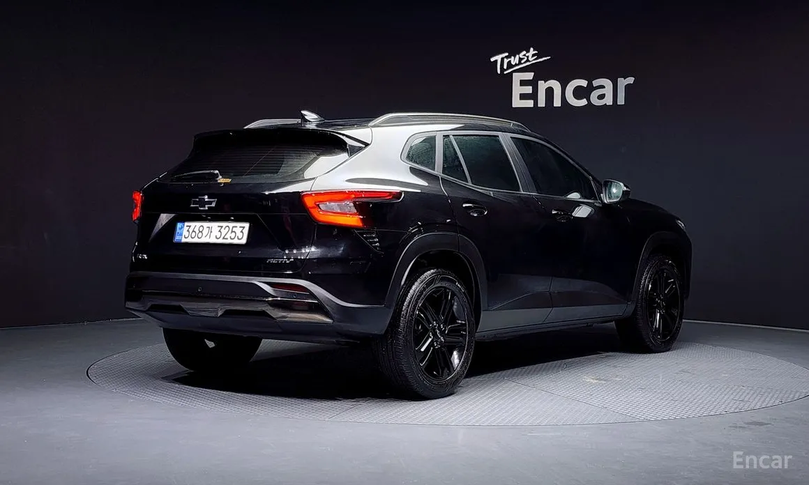 Фото 2 - Chevrolet Trax