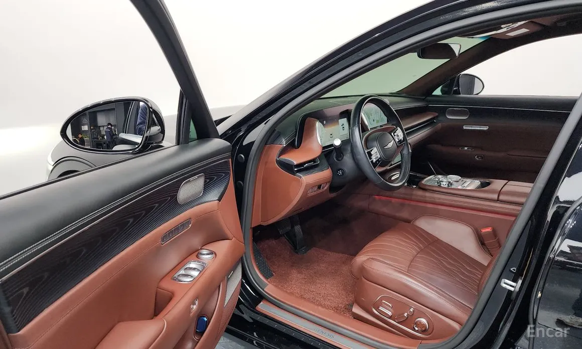 Фото 10 - Genesis G90