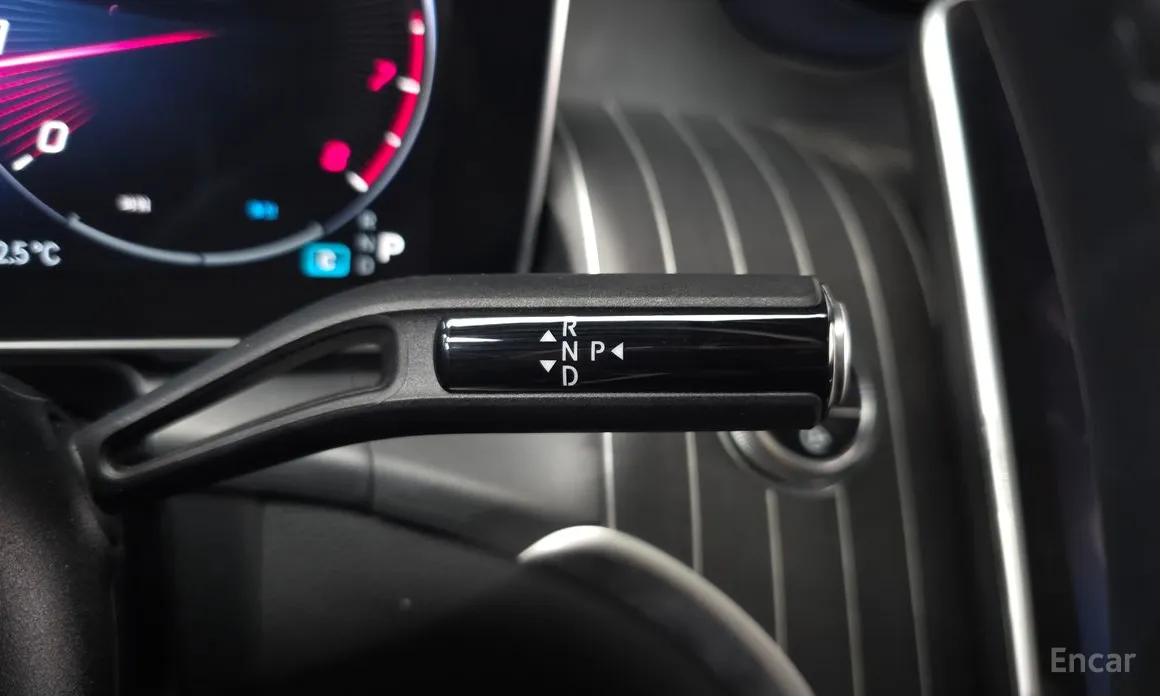 Фото 9 - Mercedes-Benz GLC-Class