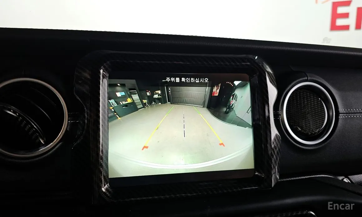 Фото 15 - Jeep Wrangler