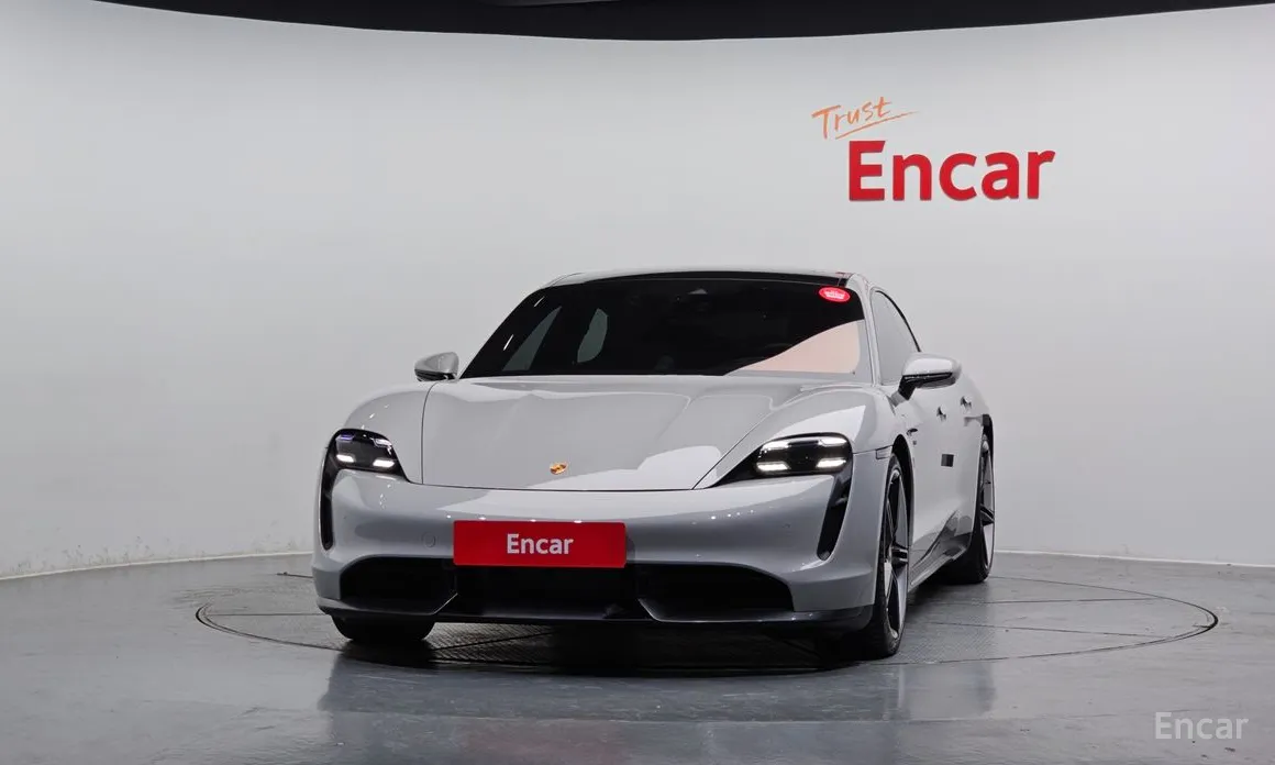 2020 Porsche Taycan