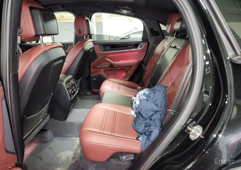 Фото 12 - Porsche Cayenne