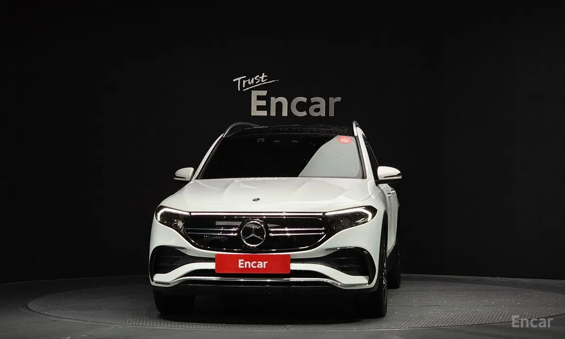 Фото 3 - Mercedes-Benz EQB