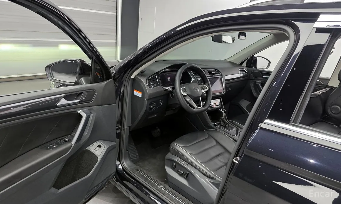 Фото 10 - Volkswagen Tiguan