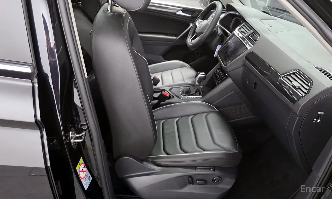 Фото 12 - Volkswagen Tiguan