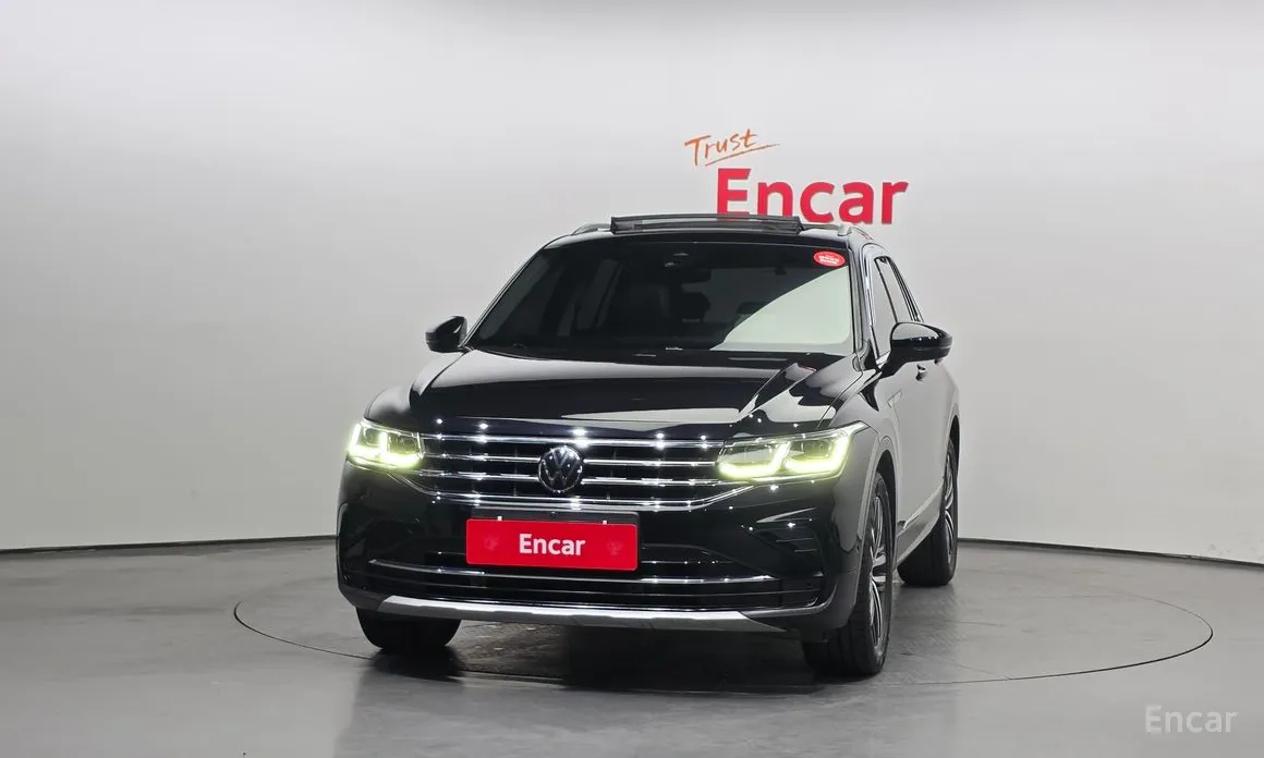 Фото 3 - Volkswagen Tiguan