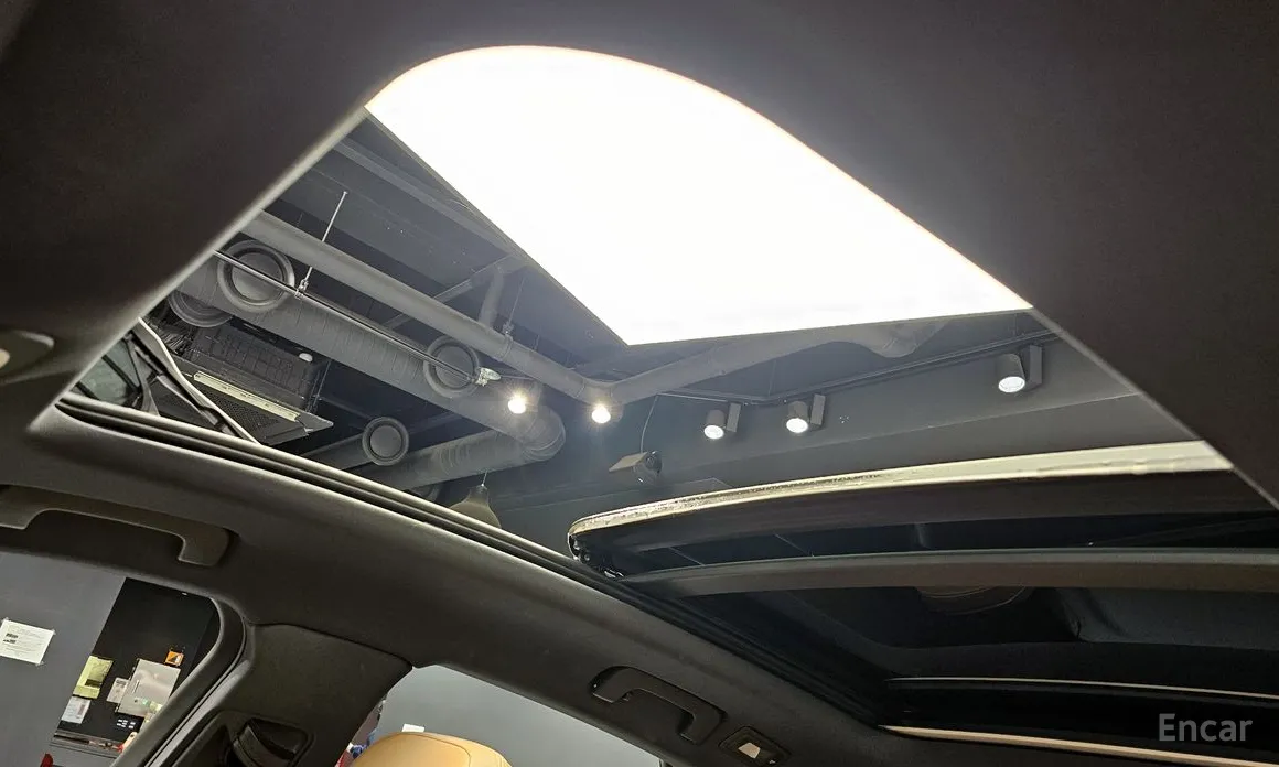 Фото 16 - Porsche Macan