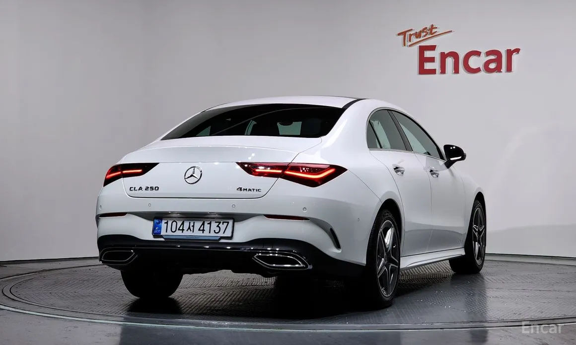 Фото 2 - Mercedes-Benz CLA-Class