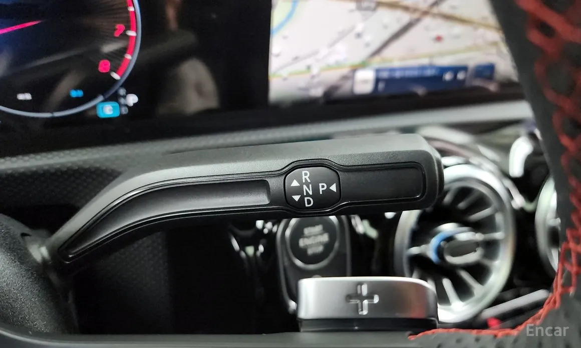 Фото 9 - Mercedes-Benz CLA-Class