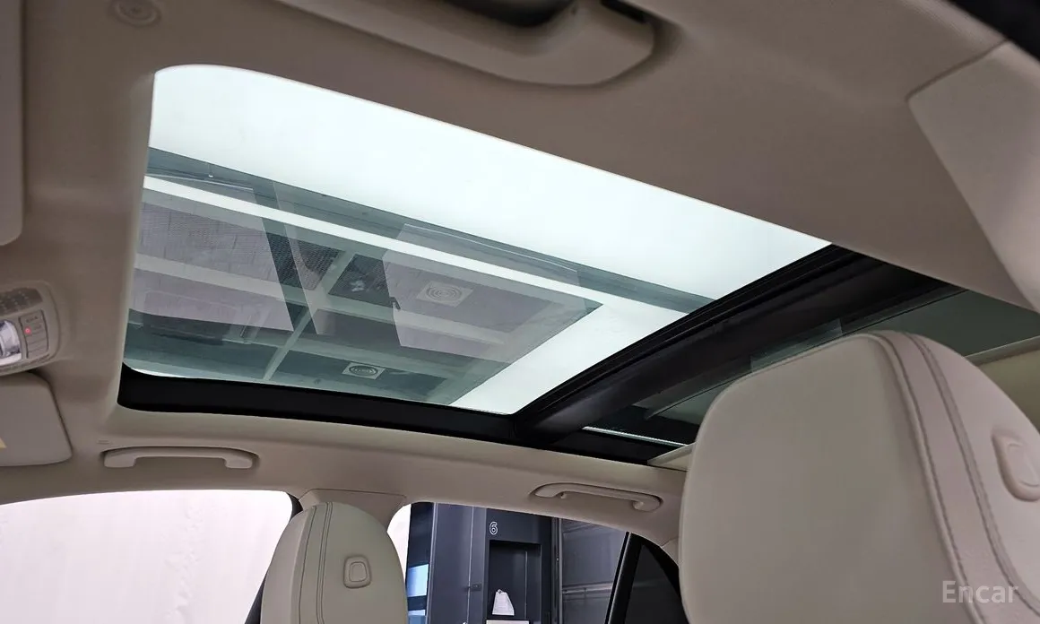 Фото 19 - Mercedes-Benz GLE-Class