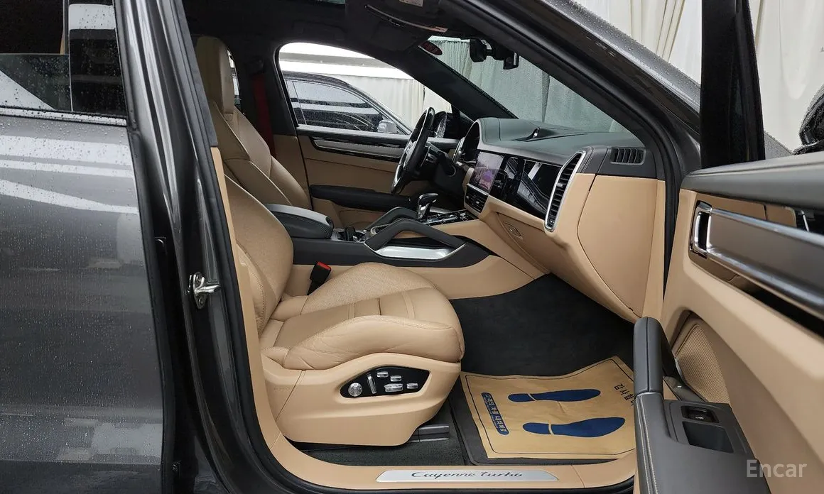 Фото 11 - Porsche Cayenne