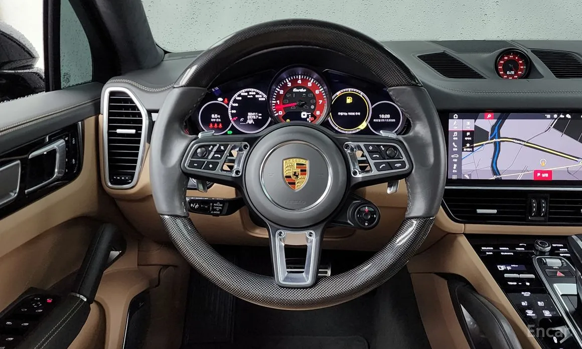 Фото 13 - Porsche Cayenne